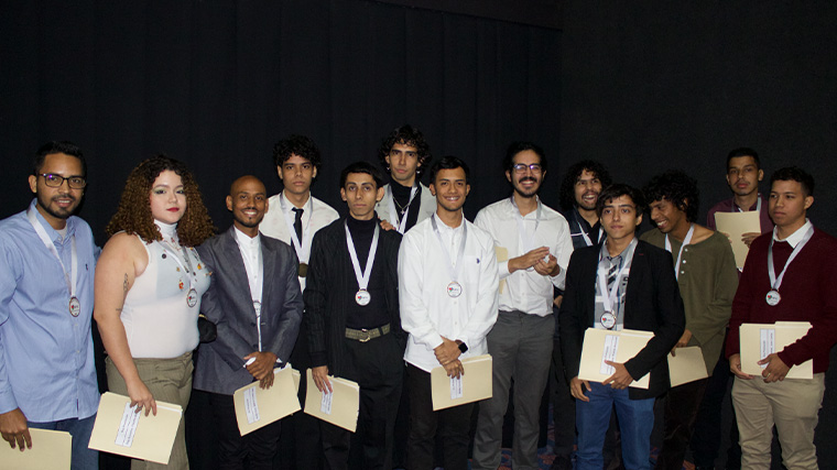 En este momento estás viendo Escuela Nacional de Cine certificó a 28 graduandos en la carrera de Realización Cinematográfica