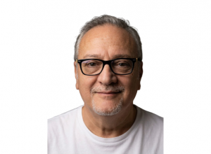 Clase magistral de cine y literatura por Sergio Dahbar en la ENC